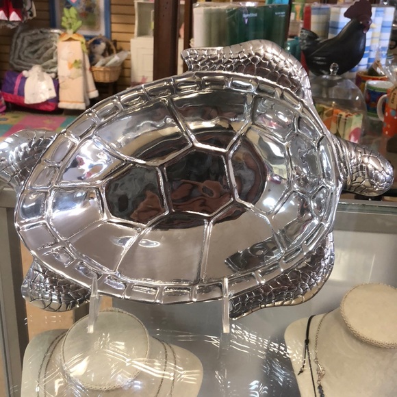 Beatrice Ball Ocean Turtle Medium Bowl - Picture 1 of 1